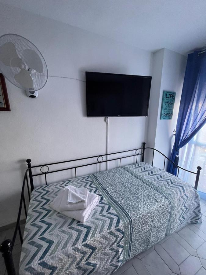 Minerva Holidays Estudio En Benalmadena Apartment Exterior photo
